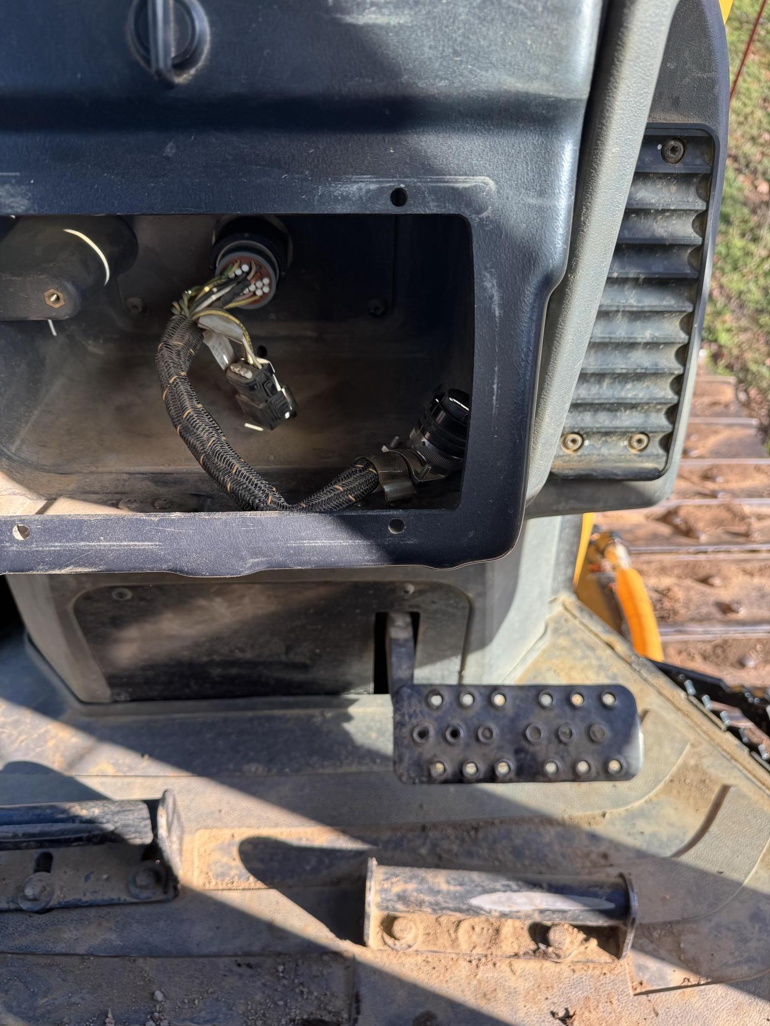 2019 CATERPILLAR D6K2 XL - Image 42